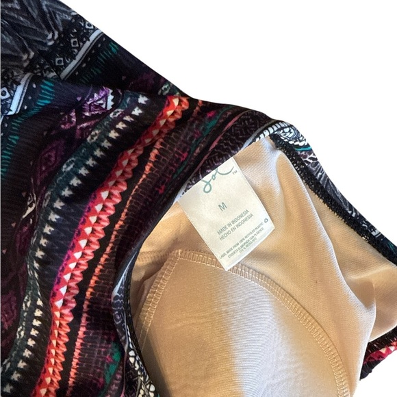 Kona Sol Black and Pink Patterned Bikini Top - Picture 4 of 4